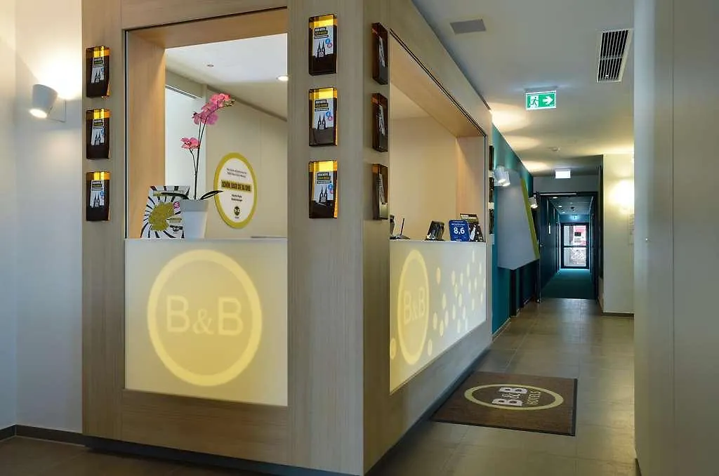 **  B&B Hotel Koeln-Messe Německo