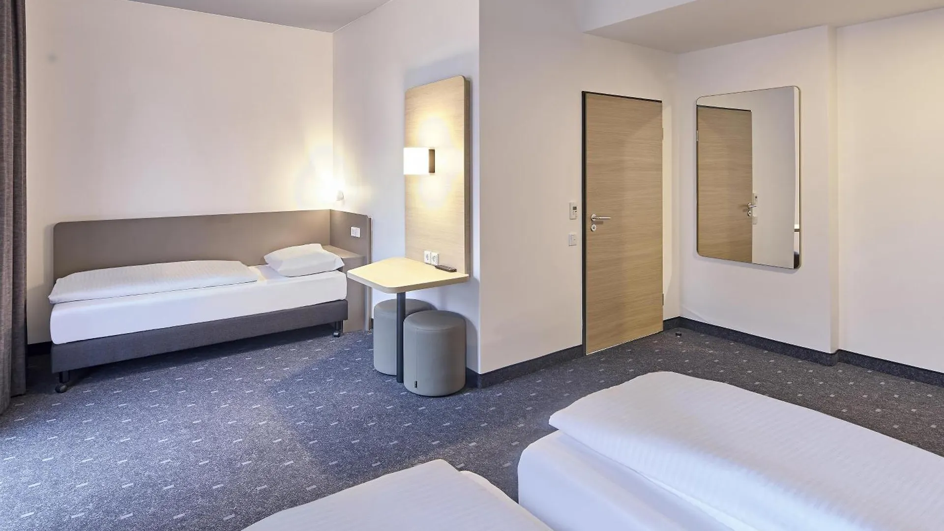 B&B Hotel Koeln-Messe 2*, Kolín nad Rýnem